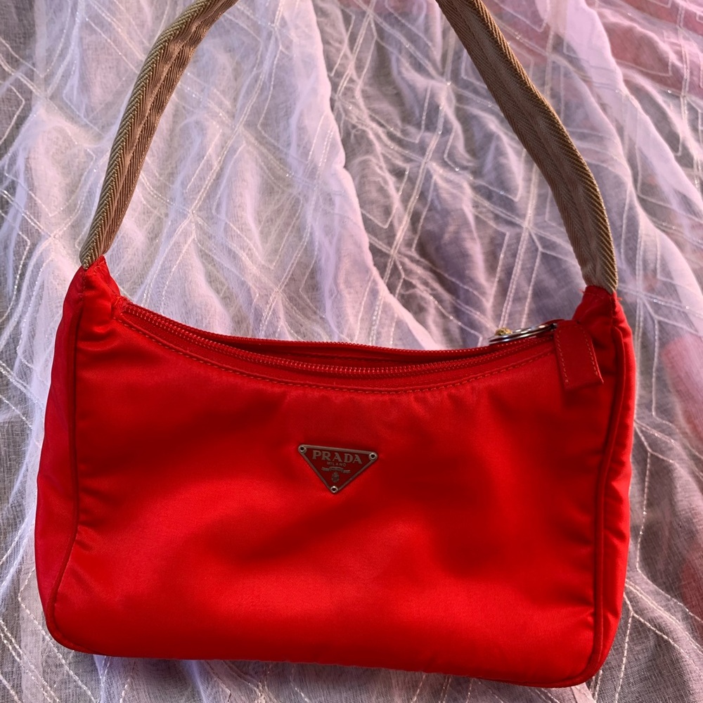 Authentic vintage prada nylon bag in cherry red - Picture 12 of 16